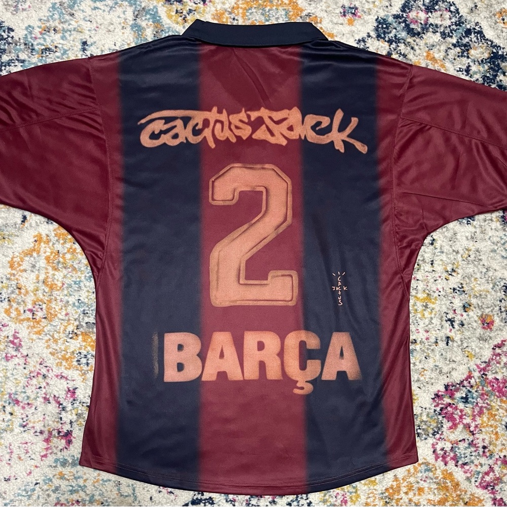 Nike Barcelona x Travis Scott Retro Jersey L
#travisscott #Barcelona #football